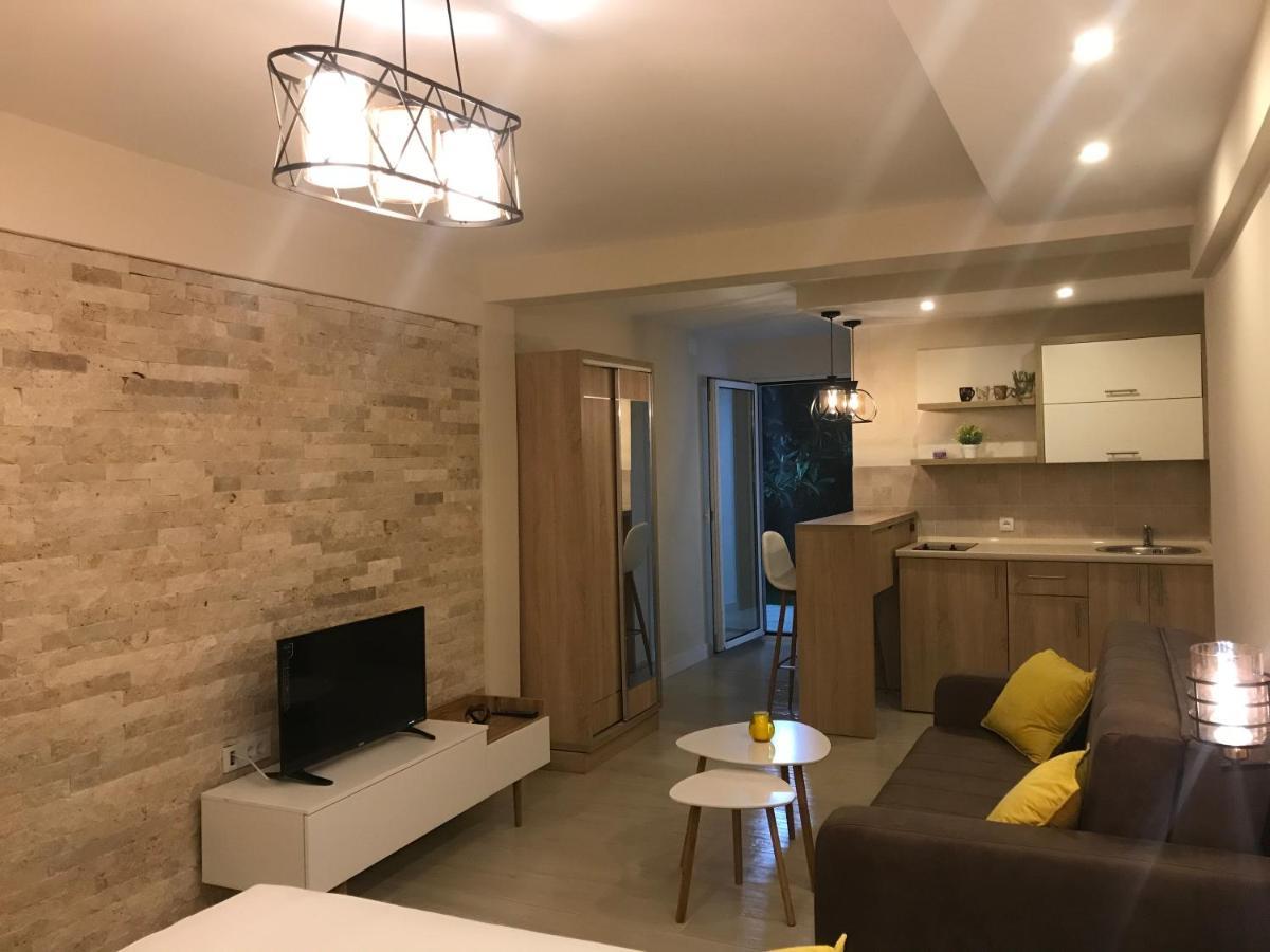 אולסינץ' Apartments Ada Bojana מראה חיצוני תמונה