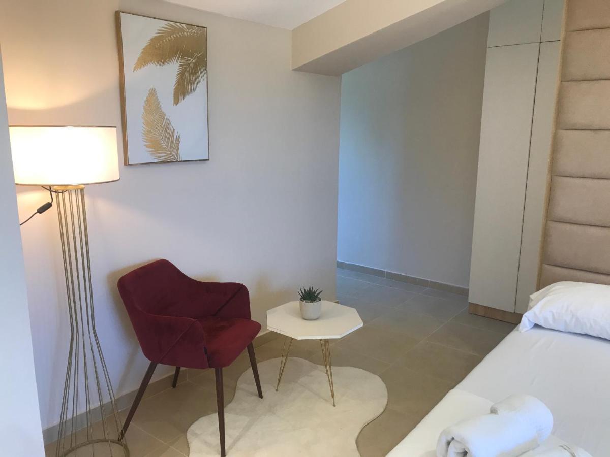 אולסינץ' Apartments Ada Bojana מראה חיצוני תמונה