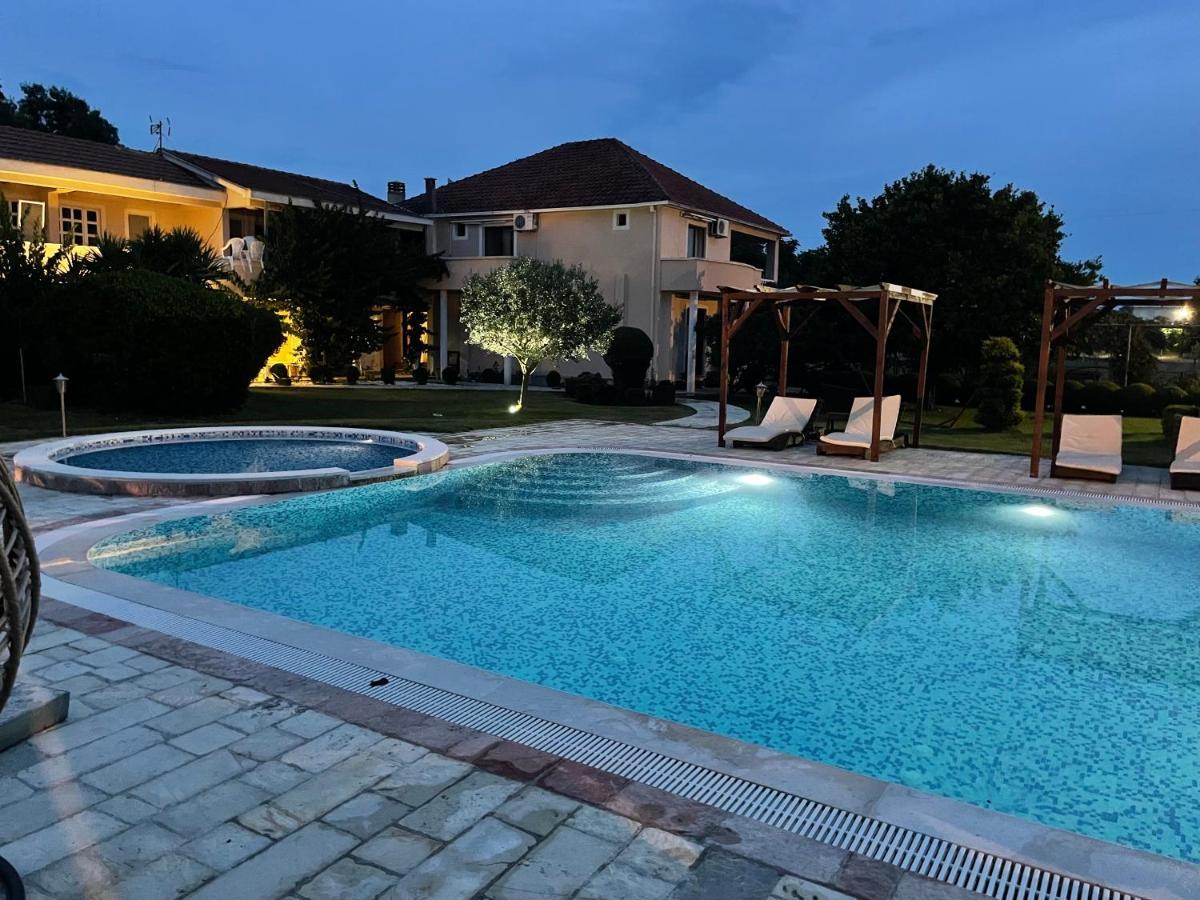 אולסינץ' Apartments Ada Bojana מראה חיצוני תמונה