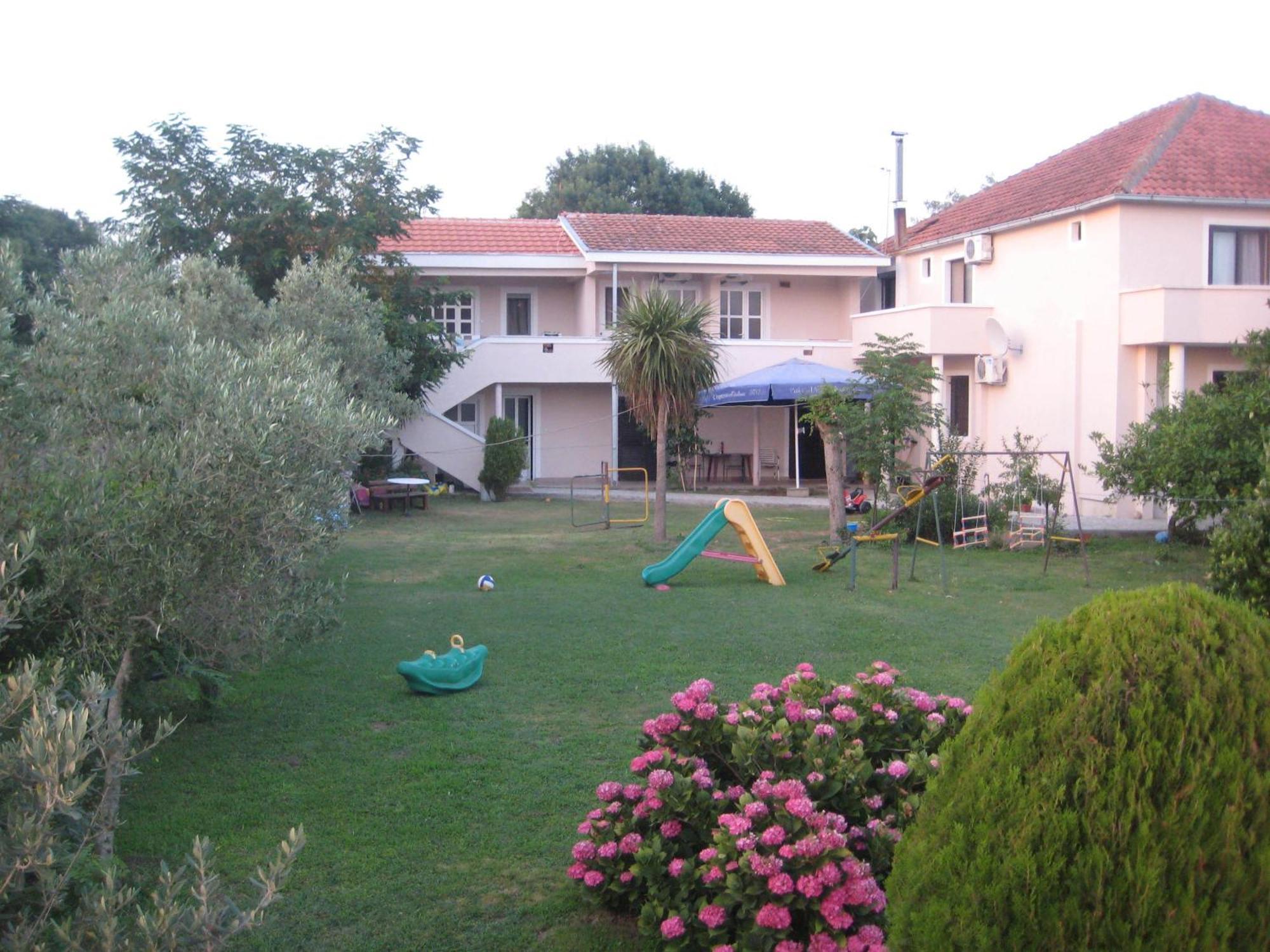 אולסינץ' Apartments Ada Bojana מראה חיצוני תמונה