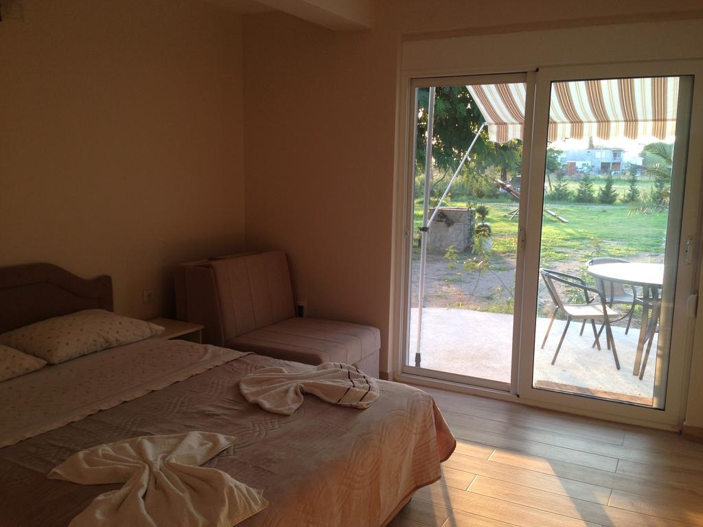 אולסינץ' Apartments Ada Bojana מראה חיצוני תמונה