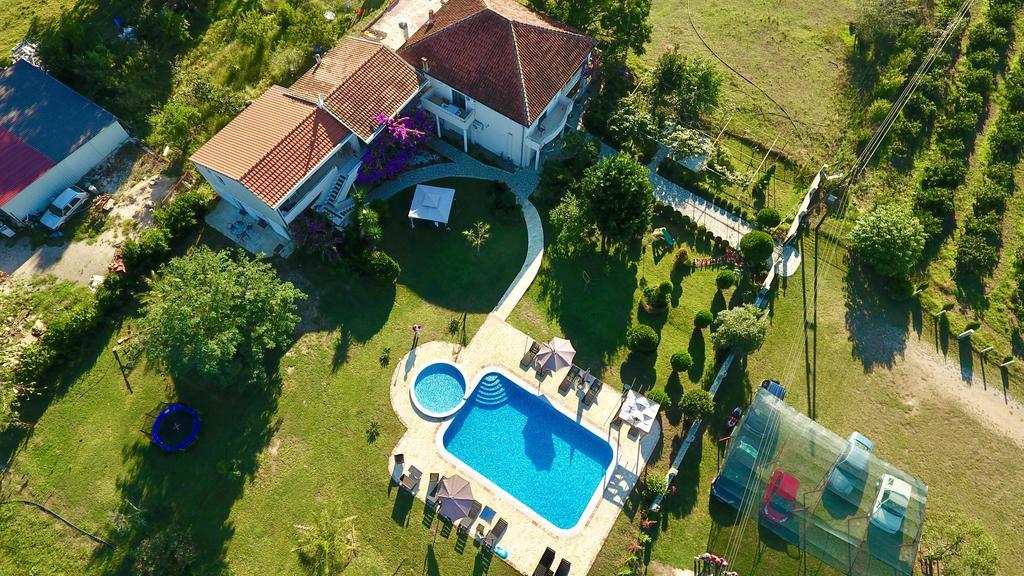 אולסינץ' Apartments Ada Bojana מראה חיצוני תמונה