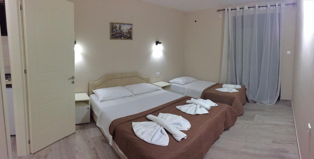 אולסינץ' Apartments Ada Bojana מראה חיצוני תמונה